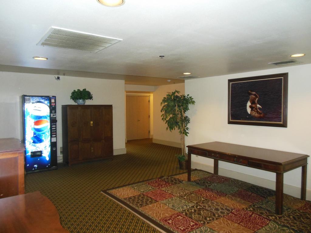 Chelsea Inn Hotel Anchorage Exterior foto
