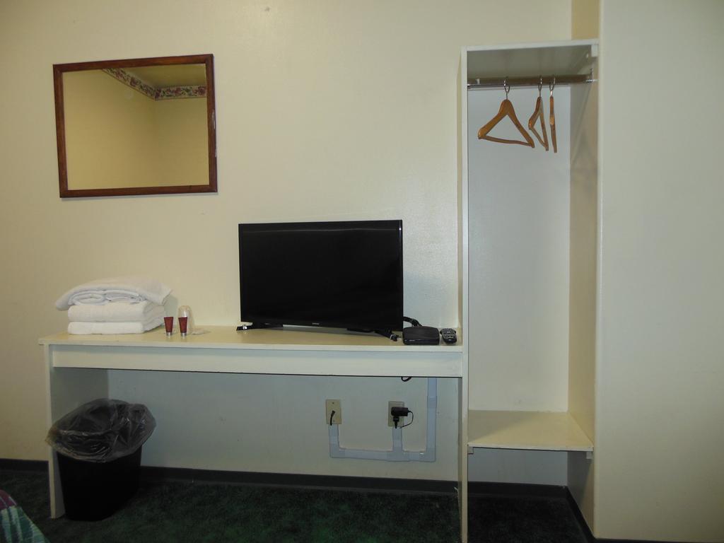 Chelsea Inn Hotel Anchorage Exterior foto